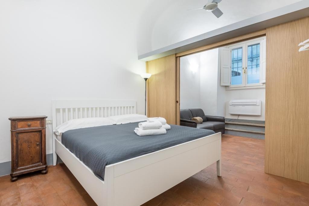 La Casa Di Ugo-A Due Passi Dal Duomo Leilighet Firenze Eksteriør bilde
