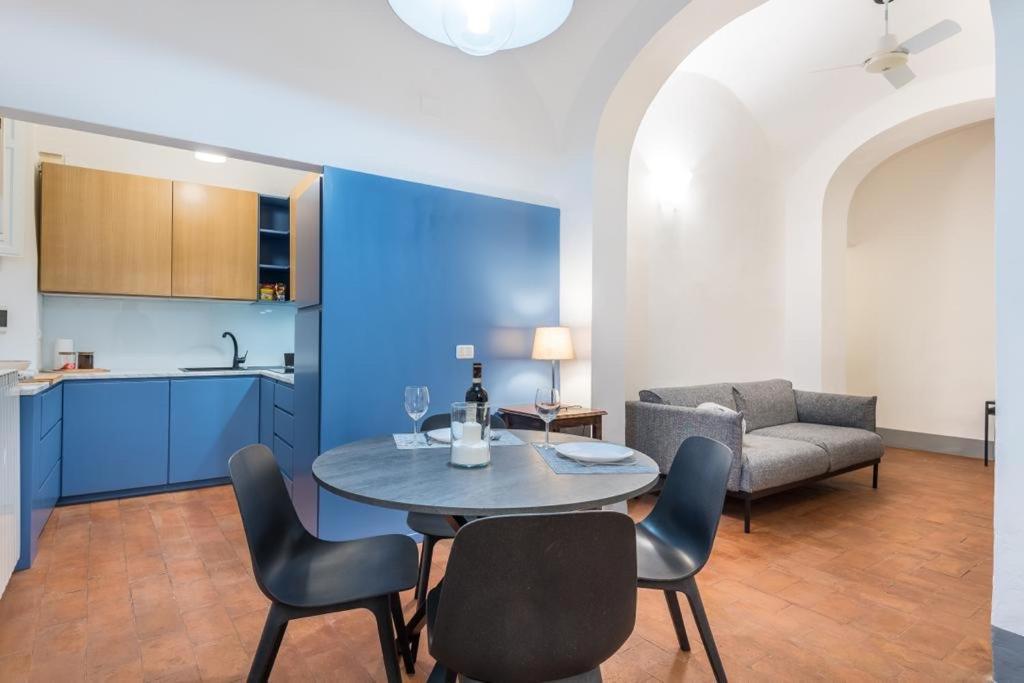 La Casa Di Ugo-A Due Passi Dal Duomo Leilighet Firenze Eksteriør bilde